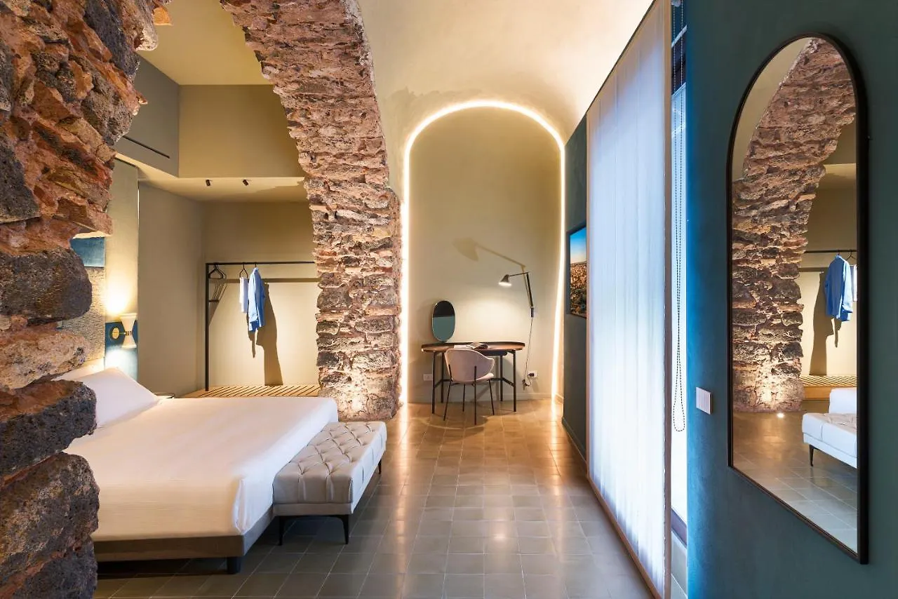 מלון קטאניה Bastio Private Suites איטליה