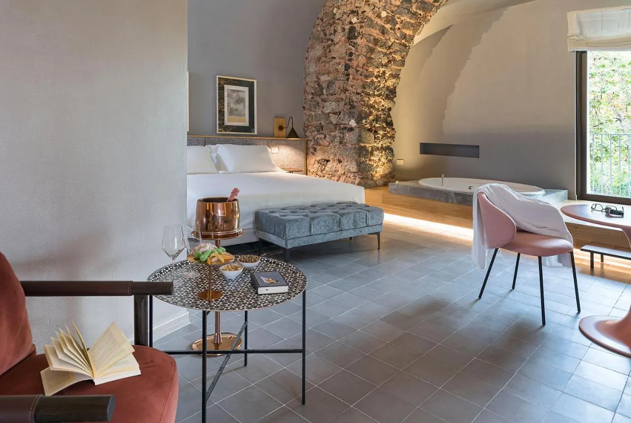 קטאניה Bastio Private Suites