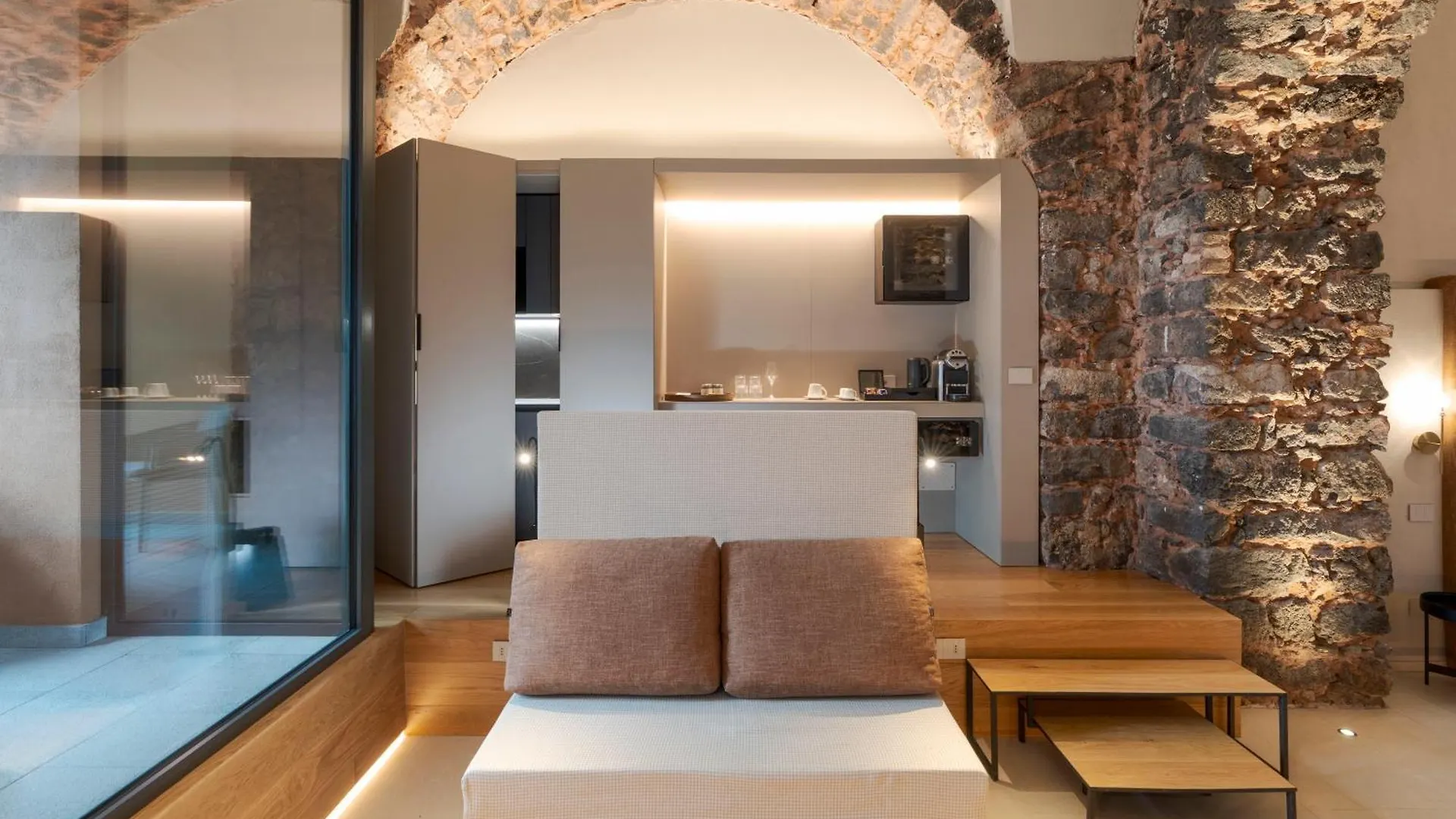 Hotel Bastio Private Suites Catania Italy